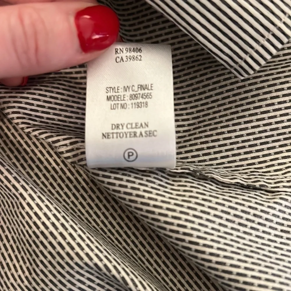 Theory Striped White Collar French Cuff Button Down Size Medium - Picture 11 of 11